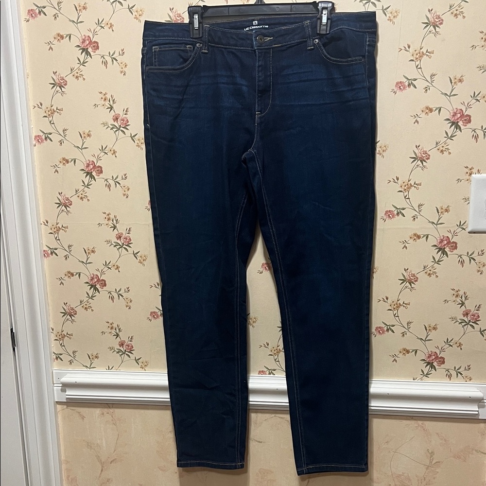 Liz Claiborne Dark Indigo Skinny Jeans Women’s Size 16